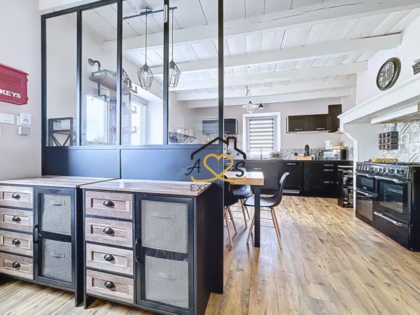 Glaine-Montaigut (63160) MAISON EN PIERRE - 4 CHAMBRES - DÉPENDANCES - GLAINE MONTAIGUT - 63160