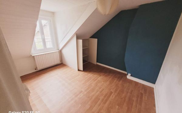 Maison à vendre    4 pièces •  Creil