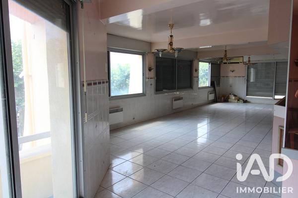 Appartement à vendre 8 pièces 319 m² Saint-Laurent-de-Cerdans