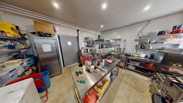 Local d’activité  en vente - Portes de Paris