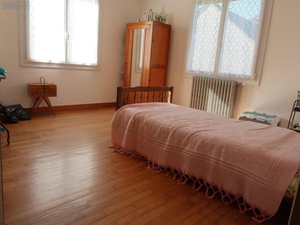 Maison individuelle à vendre à Montauban-de-Bretagne en Ille-et-Vilaine (35360), ref : 050/130