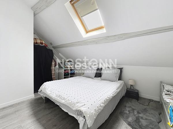 A vendre Centre ville de Dreux, très faibles charges, Appartement 3 pièces 56,4m2 carrez 83,52m2 au sol, proche gare et commerces 5 minutes , cave