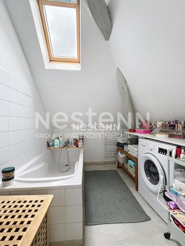 A vendre Centre ville de Dreux, très faibles charges, Appartement 3 pièces 56,4m2 carrez 83,52m2 au sol, proche gare et commerces 5 minutes , cave