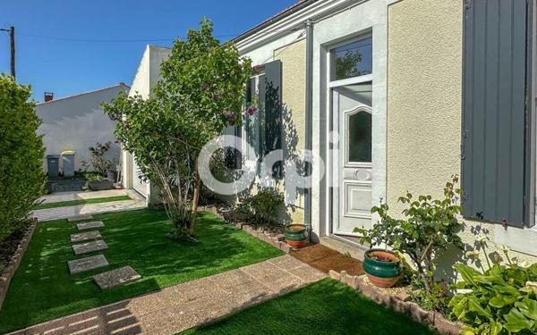 Maison à vendre    4 pièces •  Rochefort