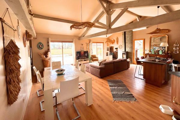 69290 GREZIEU LA VARENNE - Maison à vendre 5 pièces  - PLAIN PIED - PISCINE - GARGAE -CALME - SANS VIS A VIS