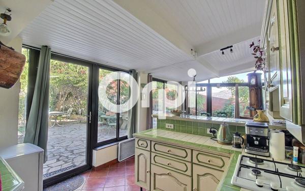 Maison à vendre    5 pièces • 162,96 m2 Marseille 11