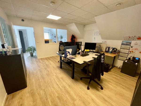 Bureaux à louer à LE MESNIL ESNARD 76240
