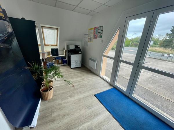 Bureaux à louer à LE MESNIL ESNARD 76240