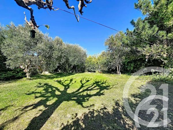 Maison à vendre  5 pièces - 131 m 2   ROBION  - 84