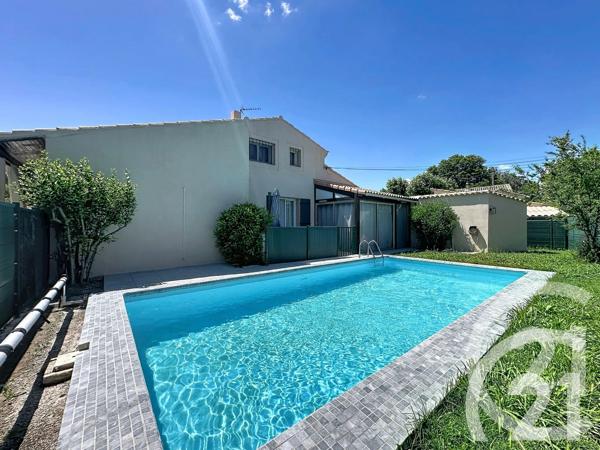 Maison à vendre  5 pièces - 131 m 2   ROBION  - 84
