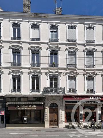 Appartement F1 à vendre  1 pièce - 38,35 m 2   LYON  - 69006