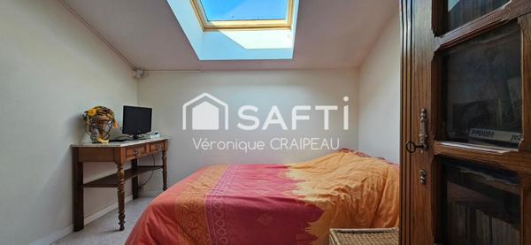 Charmant duplex situé dans le pentagone avec 2 chambres, mezzanine et garage sécirisé