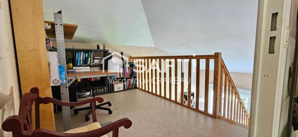 Charmant duplex situé dans le pentagone avec 2 chambres, mezzanine et garage sécirisé