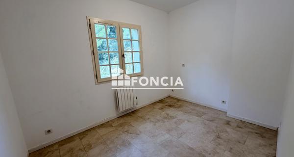 Location Maison 4 pièces 91.2 m² - La Cadière-d'azur 83740