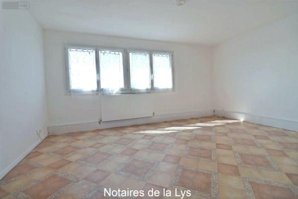 Appartement à rénover à vendre à Armentières dans le Nord (59280), ref : 1834   
centre ville