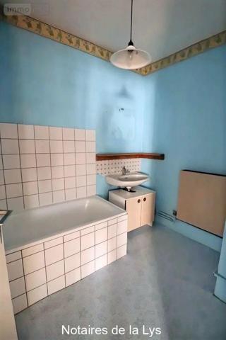 Appartement à rénover à vendre à Armentières dans le Nord (59280), ref : 1834   
centre ville