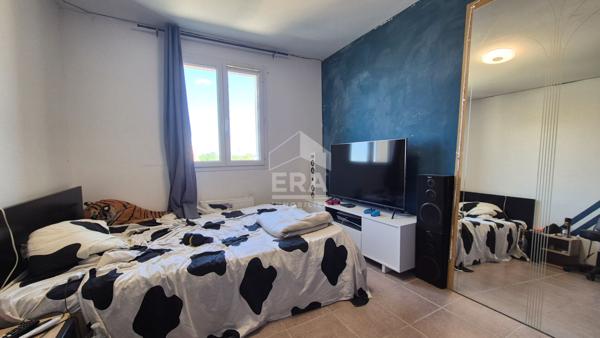 CHATEAURENARD - Maison de plain-pied 140 m2 5 chambres