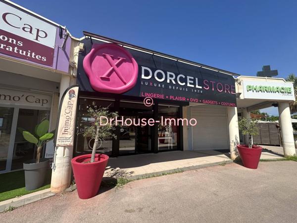 Commerce à vendre 1 pièce de 90 m²