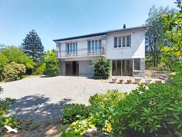 Maison 91 732 € Bussière-Galant 5 p 118 m² DPE F