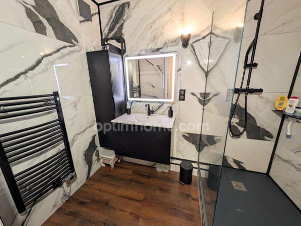 Appartement entièrement rénové 4 pièces QUIMPER (29)
