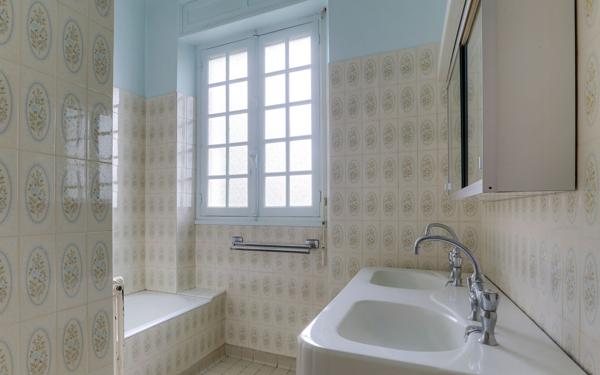 Maison à vendre    7 pièces • 211 m2 Hasparren