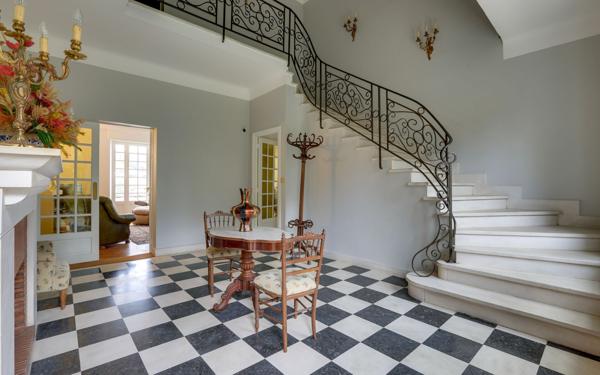 Maison à vendre    7 pièces • 211 m2 Hasparren