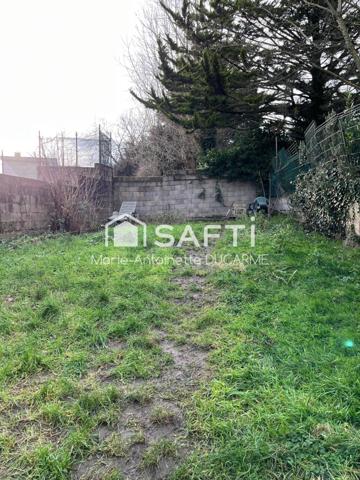 MAISON DE VILLE LUMINEUSE ET FAMILIALE