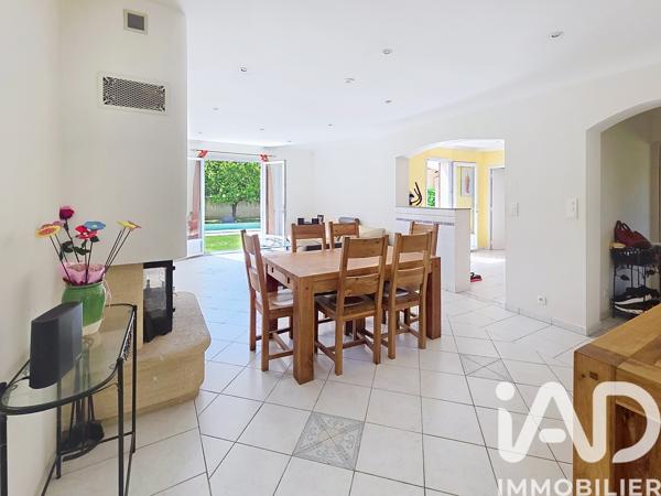 Maison à vendre 5 pièces 106 m² Bernis