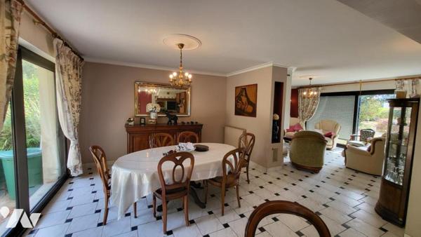 MAISON PLOUHINEC