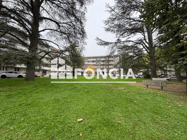 À vendre Appartement 3 pièces 60 m² - Décines-charpieu 69150