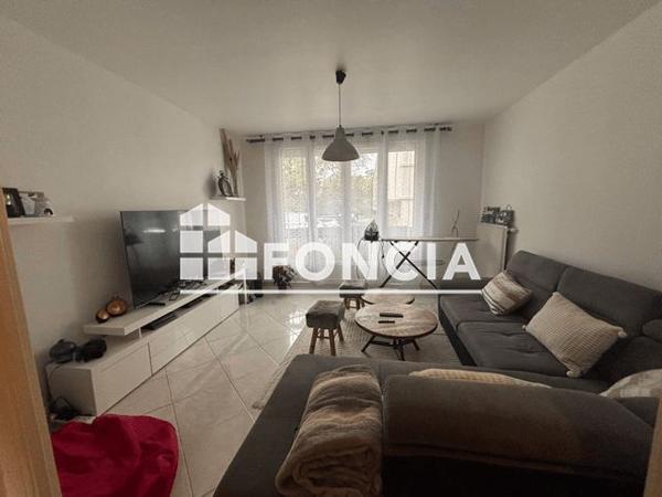 À vendre Appartement 3 pièces 60 m² - Décines-charpieu 69150
