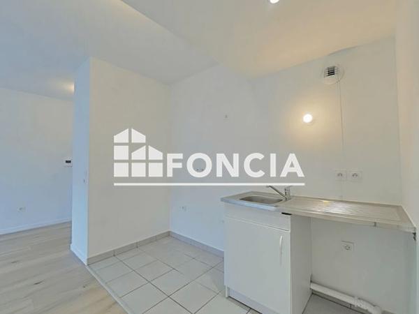 Location Appartement 3 pièces 56.9 m² - RESIDENCE JARDINS DES ORFEVRES Le Blanc Mesnil 93150