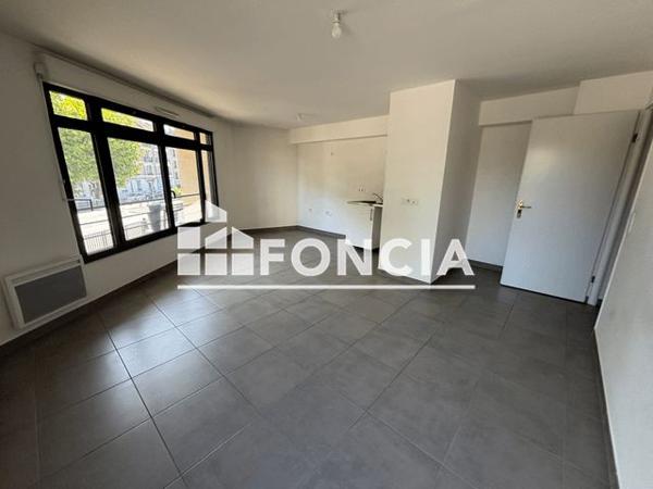 Location Appartement 2 pièces 51.5 m² - 14 BLV MARECHAL LECLERC Joinville-le-pont 94340