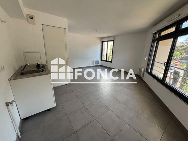 Location Appartement 2 pièces 51.5 m² - 14 BLV MARECHAL LECLERC Joinville-le-pont 94340