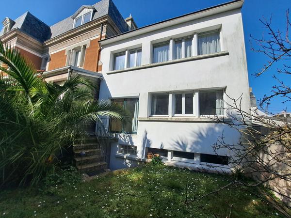Maison de 170 m² en centre ville de Concarneau avec jardin