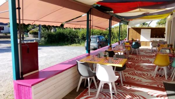 📍 Restaurant avec licence III - Station balnéaire prisée du 56 - Axe n°1 + Grand parking