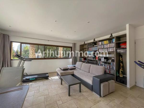 Vente Propriété 10 pièces à Fleury