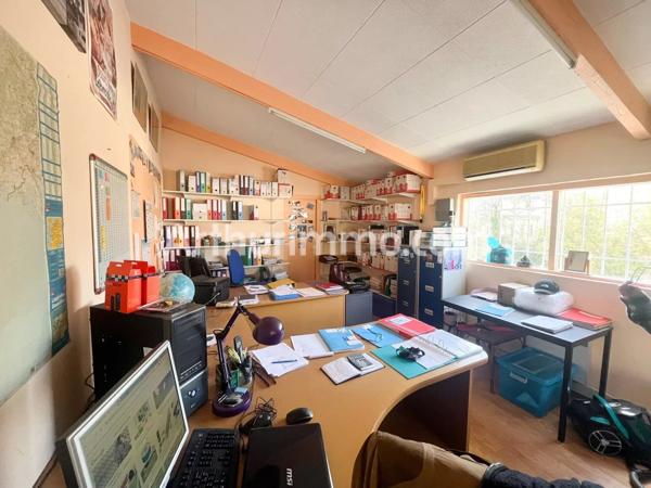 Vente Propriété 10 pièces à Fleury