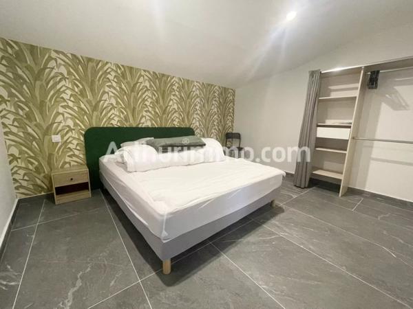 Vente Propriété 10 pièces à Fleury