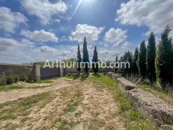 Vente Propriété 10 pièces à Fleury