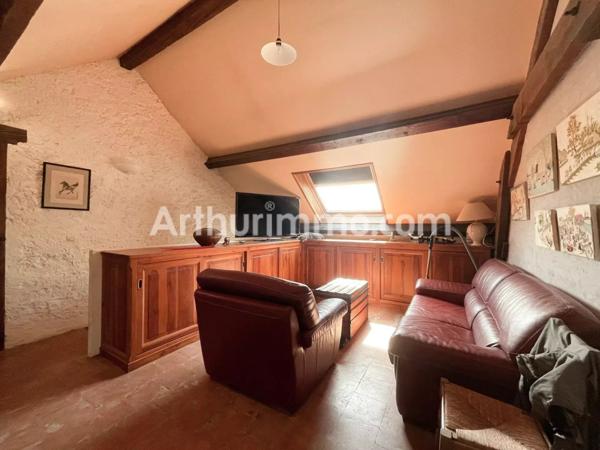 Vente Propriété 10 pièces à Fleury