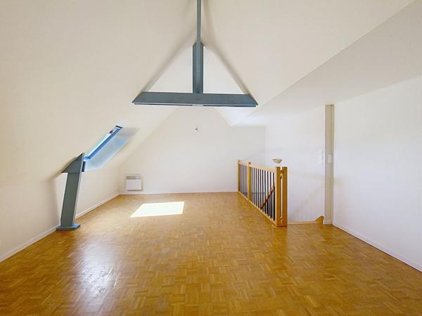 SPACIEUX T3 DUPLEX GUIDEL CENTRE