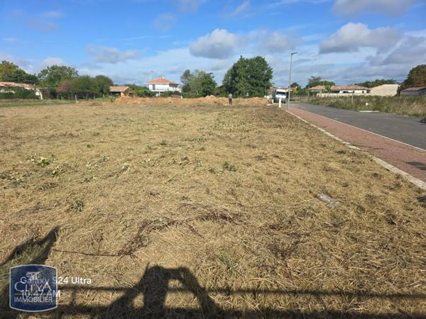 Terrain à vendre 690m²