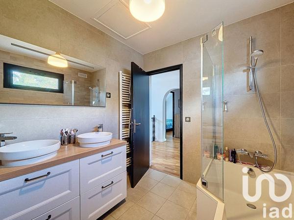 Maison à vendre 7 pièces 175 m² L'Haÿ-les-Roses