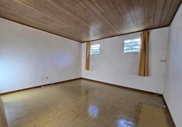 🌴 Havre de Paix à Condé : Espace, Nature et Sérénité