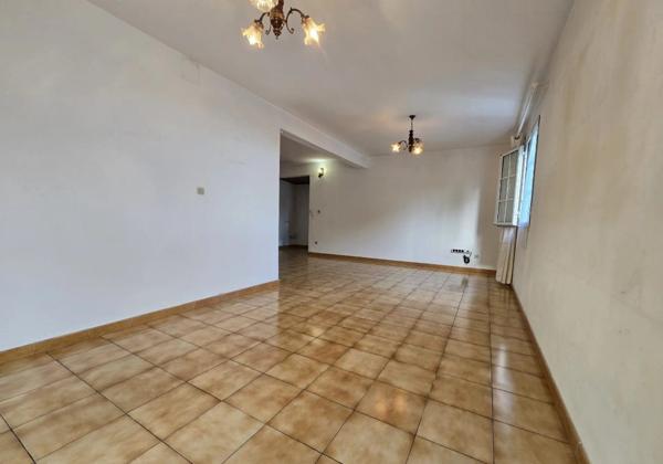 🌴 Havre de Paix à Condé : Espace, Nature et Sérénité