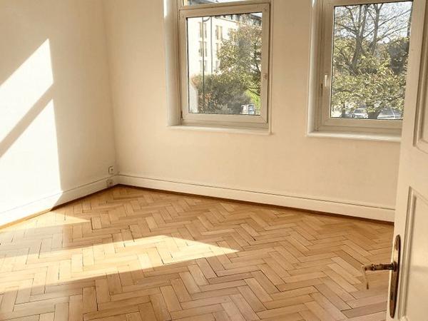 Location Appartement 5 pièces 103.7 m² - 18 RUE ANTOINE LOUIS Metz 57000