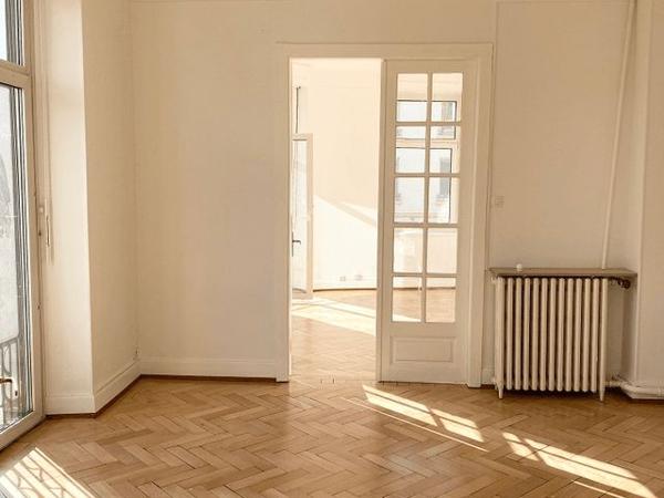 Location Appartement 5 pièces 103.7 m² - 18 RUE ANTOINE LOUIS Metz 57000
