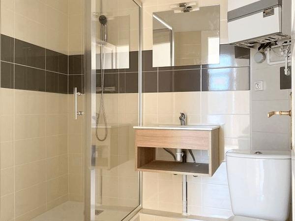 Location Appartement 5 pièces 103.7 m² - 18 RUE ANTOINE LOUIS Metz 57000