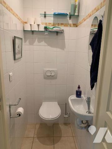 A VENDRE : Dans village de vacances proche GOURDON (Lot - 46), maison de plain-pied en très bon...